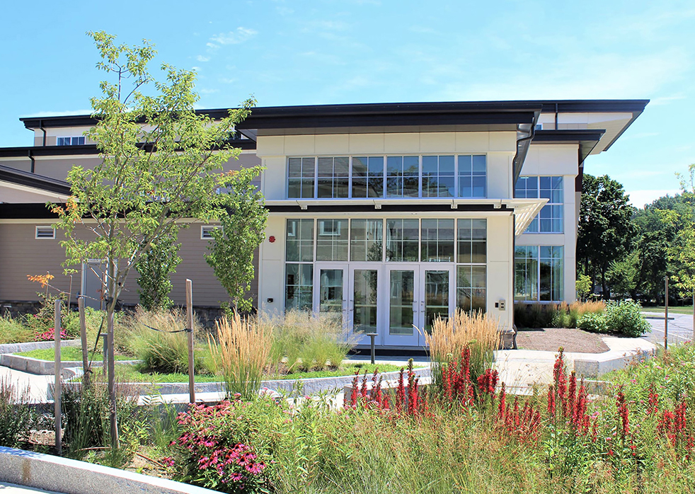 Jackson-Walnut Park Schools New Student Center
