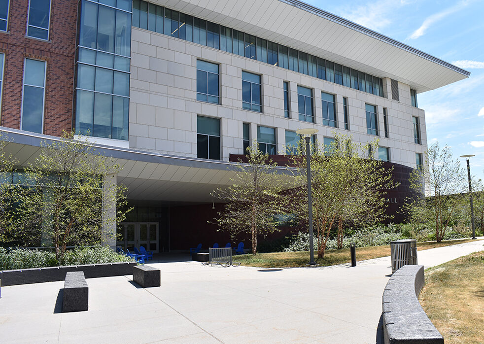 UMass Boston – University Hall